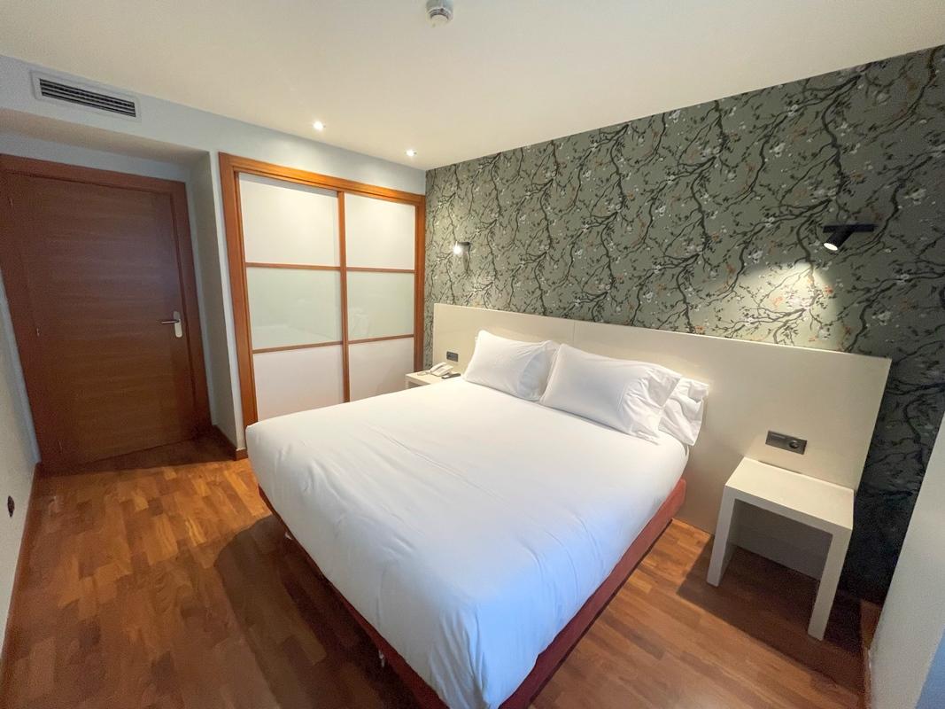 Hotel Apartamentos San Fermin Pamplona Villava Exterior photo