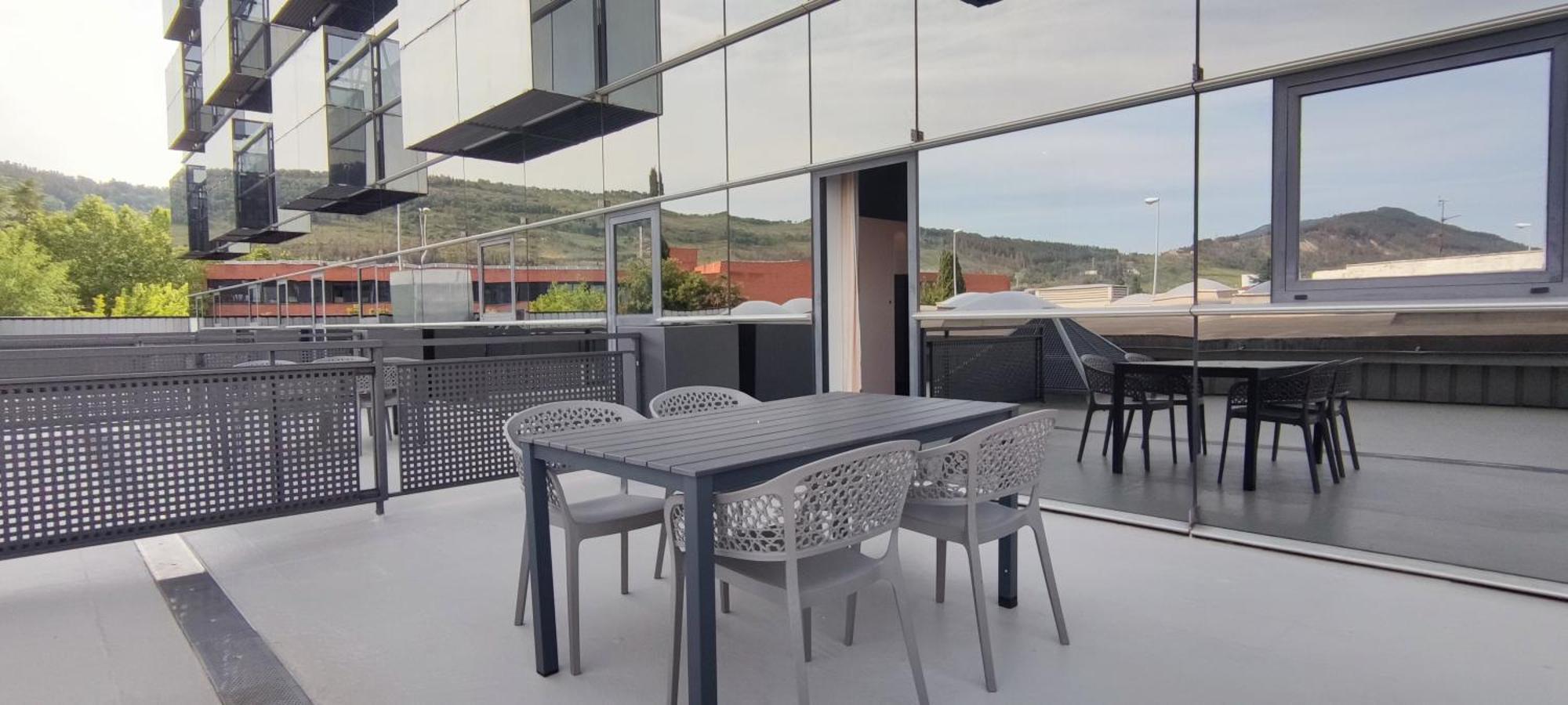 Hotel Apartamentos San Fermin Pamplona Villava Exterior photo