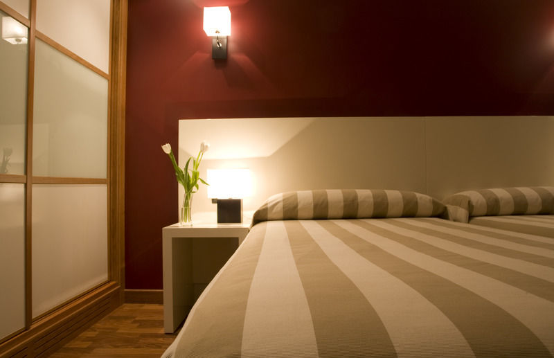 Hotel Apartamentos San Fermin Pamplona Villava Exterior photo